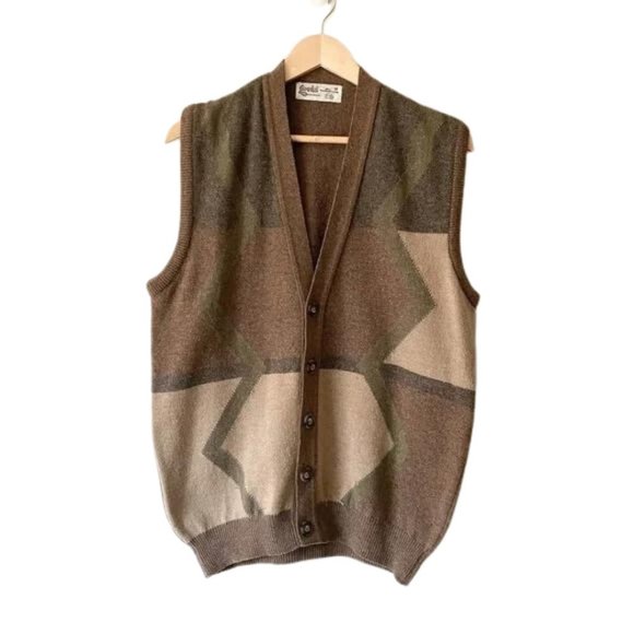 Vintage Jackets & Blazers - Vintage Leeds 100% Patterned Lambs Wool Oversized Grandpa Vest Medium